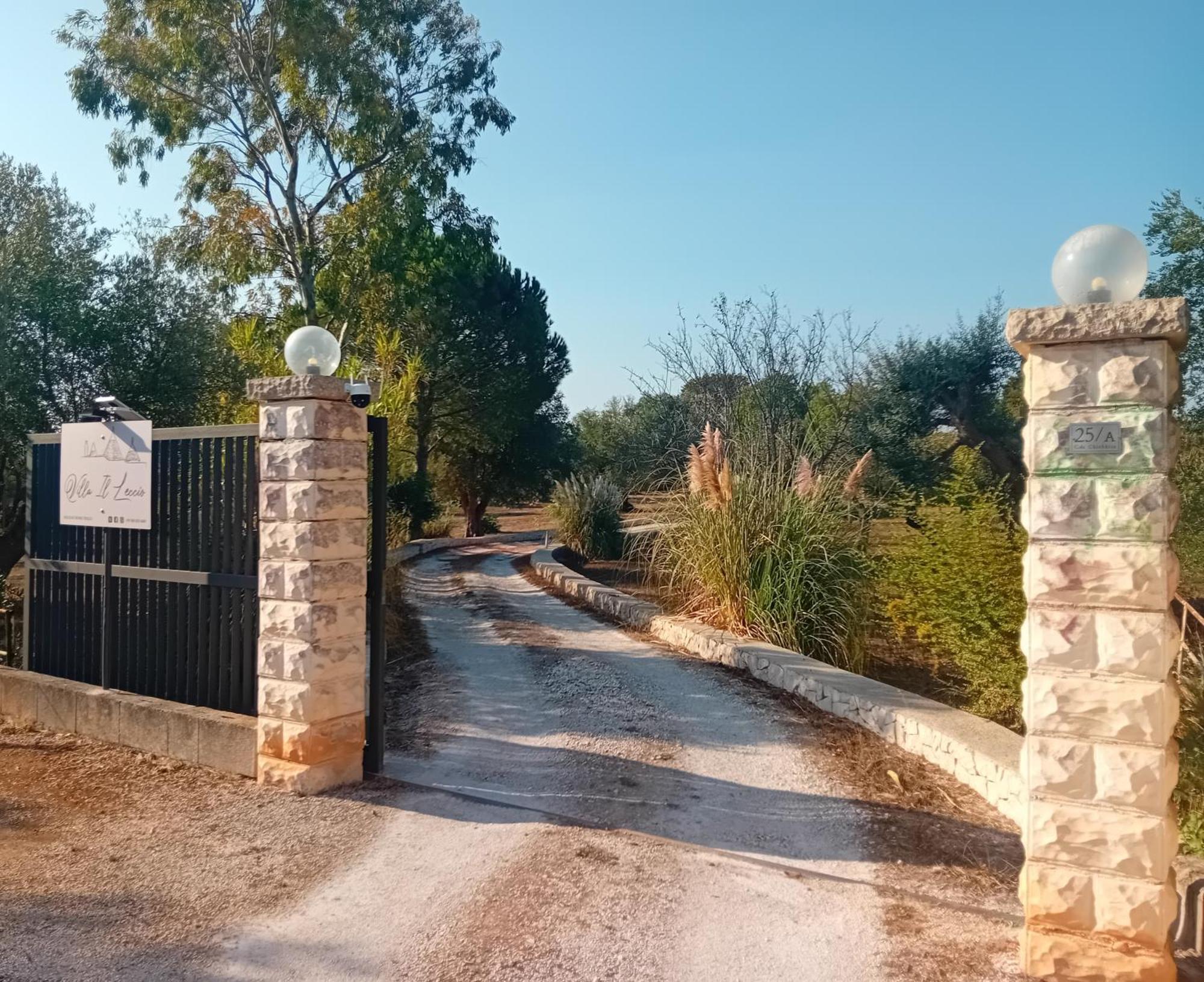 Villa Il Leccio - Trulli Cisternino Exterior foto